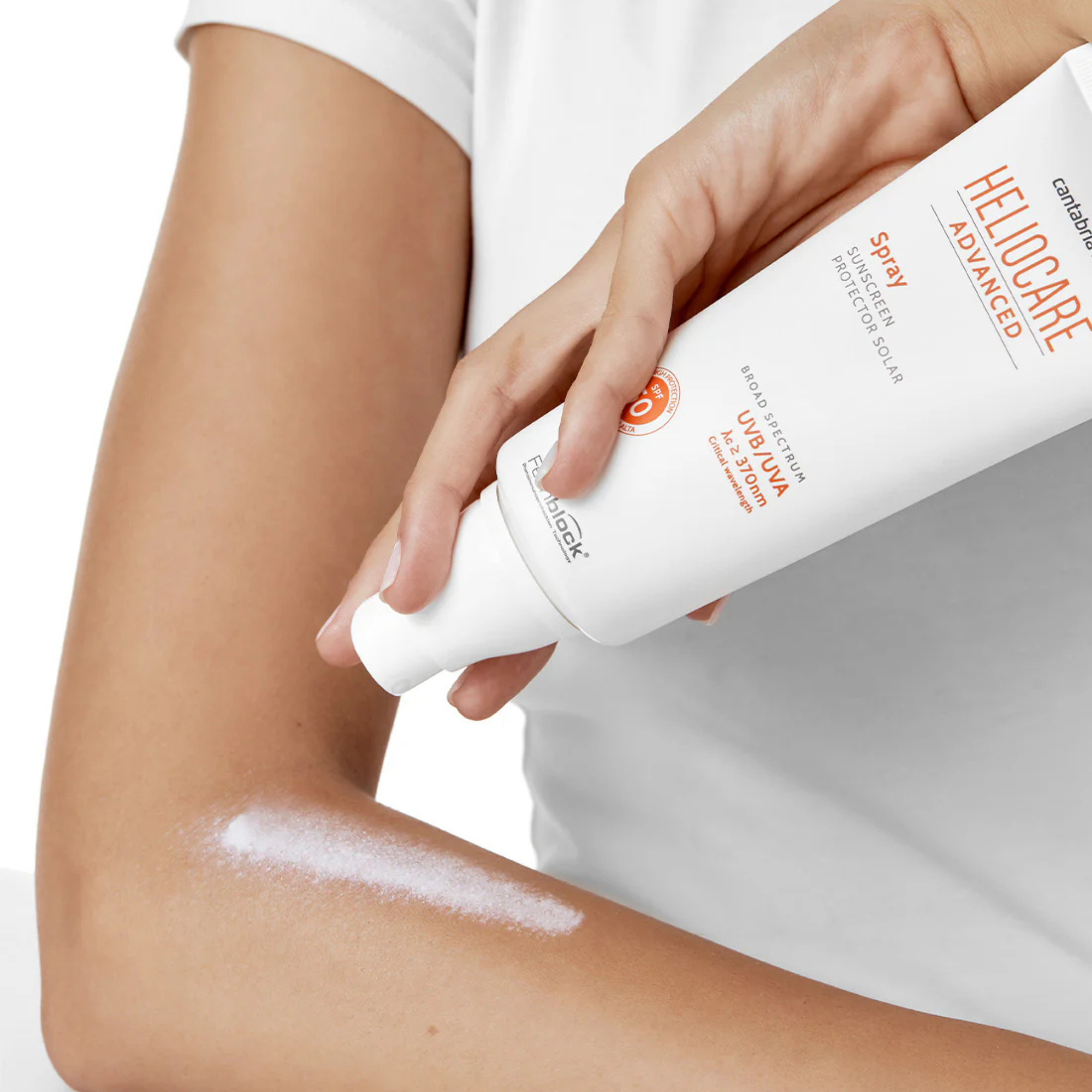 HELIOCARE ADVANCED Spray SPF50